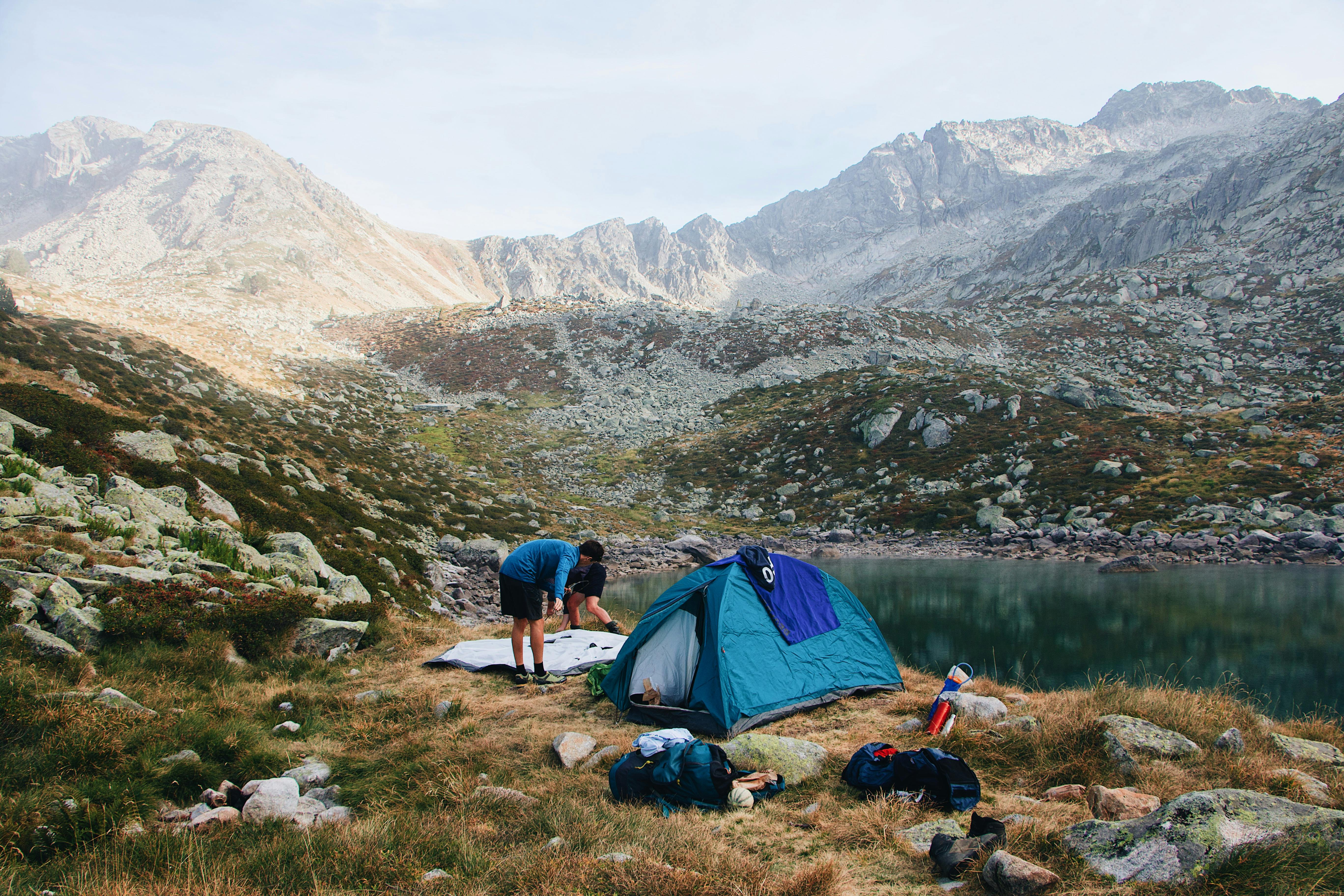 Off-the-Grid Camping: How to Prepare, What to Expect, and Essential Safety Tips