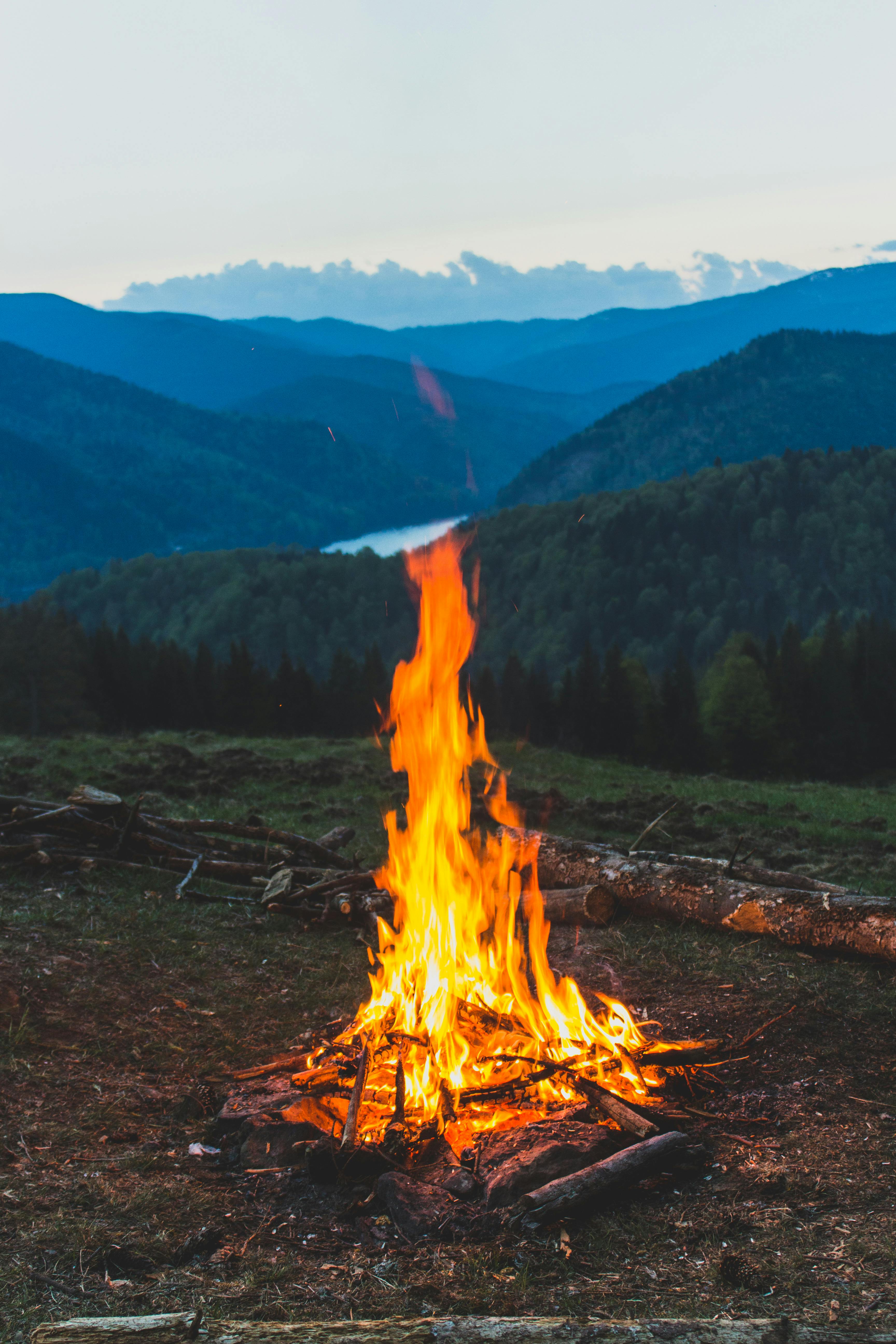 The 3 Essentials of Off-Grid Living You May Be Forgetting